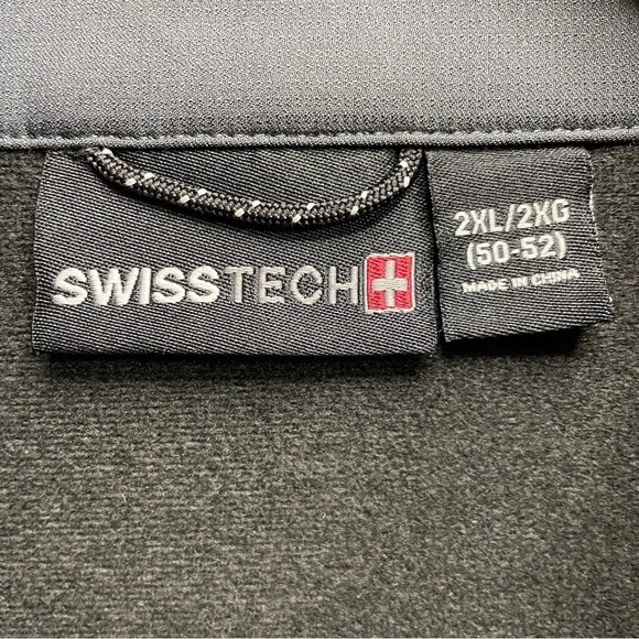 Men’s Swiss Tech XXL Weatherproof  Gray Soft-Shell Jacket - Picture 3 of 5